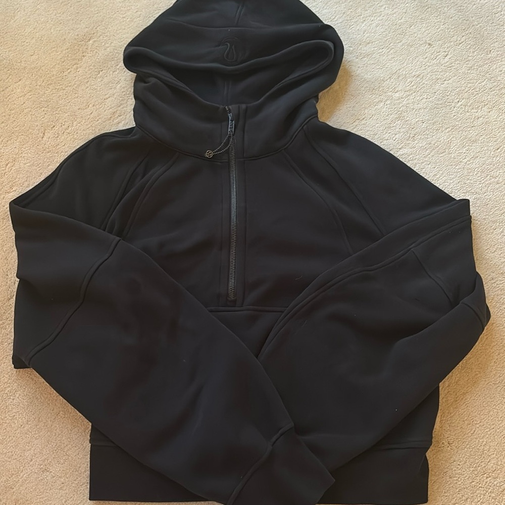 Lululemon Scuba